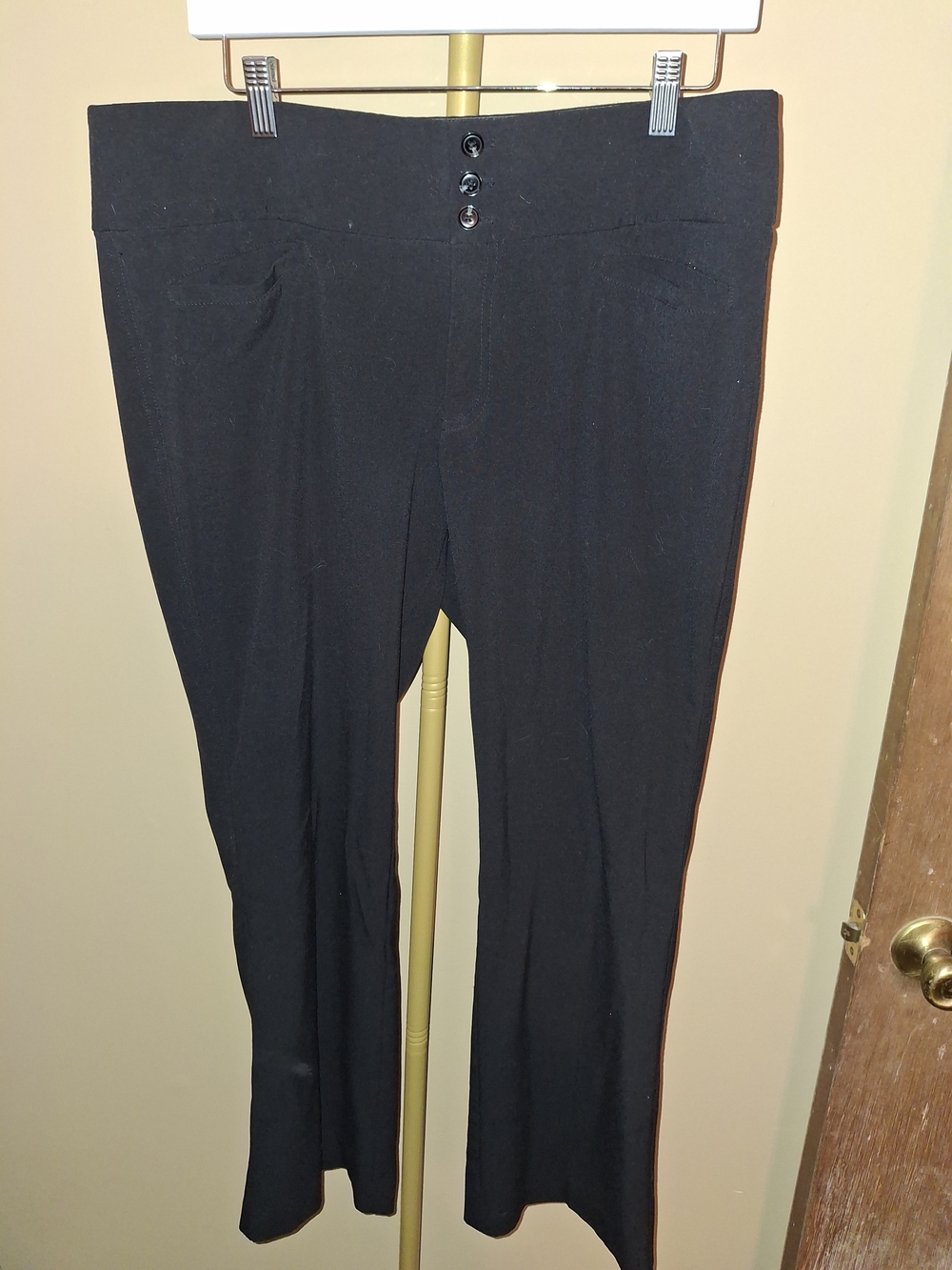 Black Boot Cut Women's Pants - Sleek Work-to-Weekend